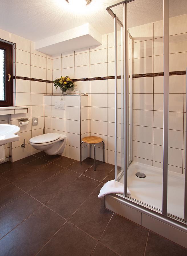 May-Hof Leverkusen Extérieur photo